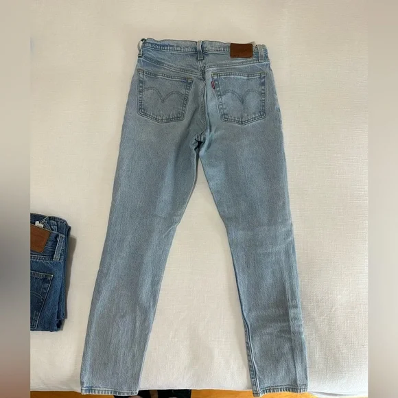 Levi 501 - Picture 3 of 5